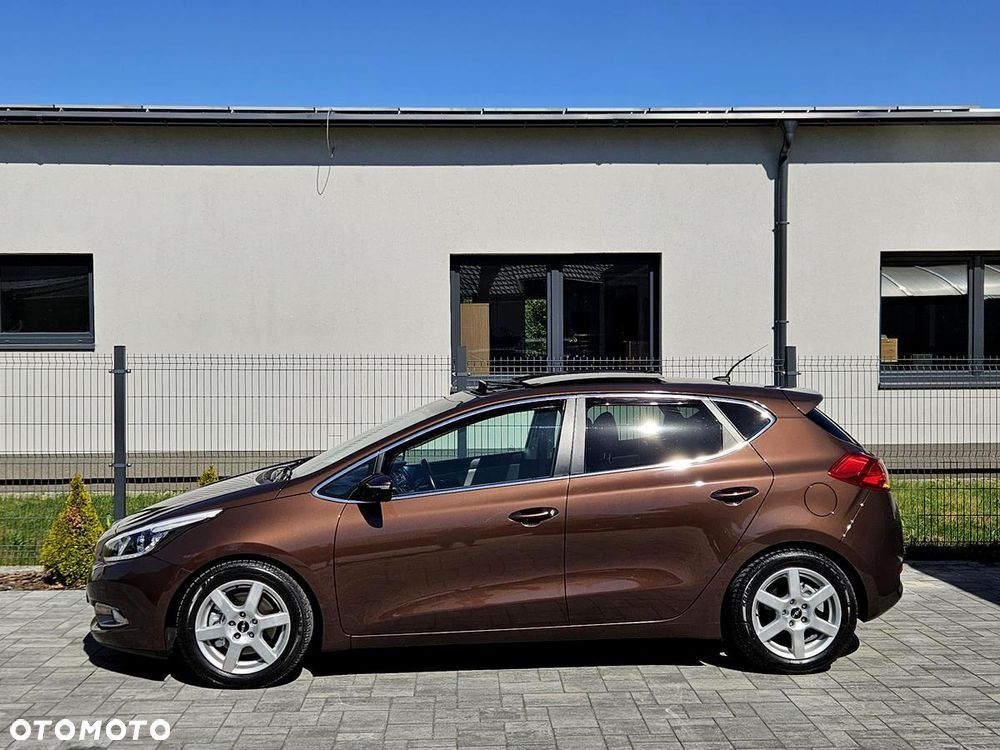 Kia Ceed 1.6 GDI DCT Platinum Edition - 5