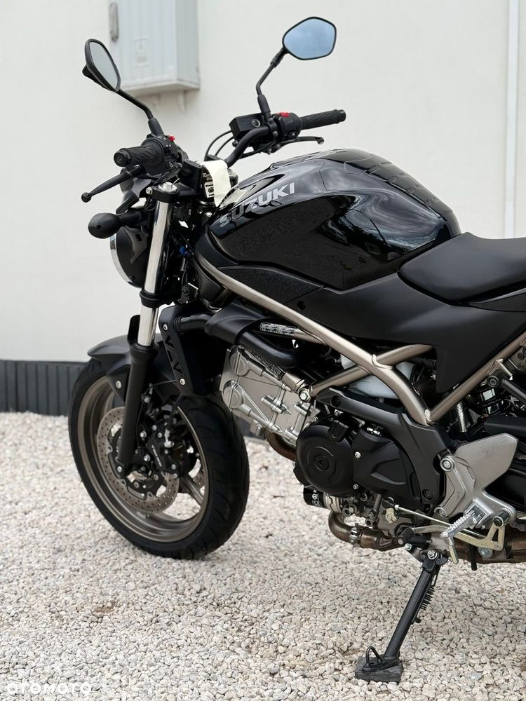 Suzuki SV - 6