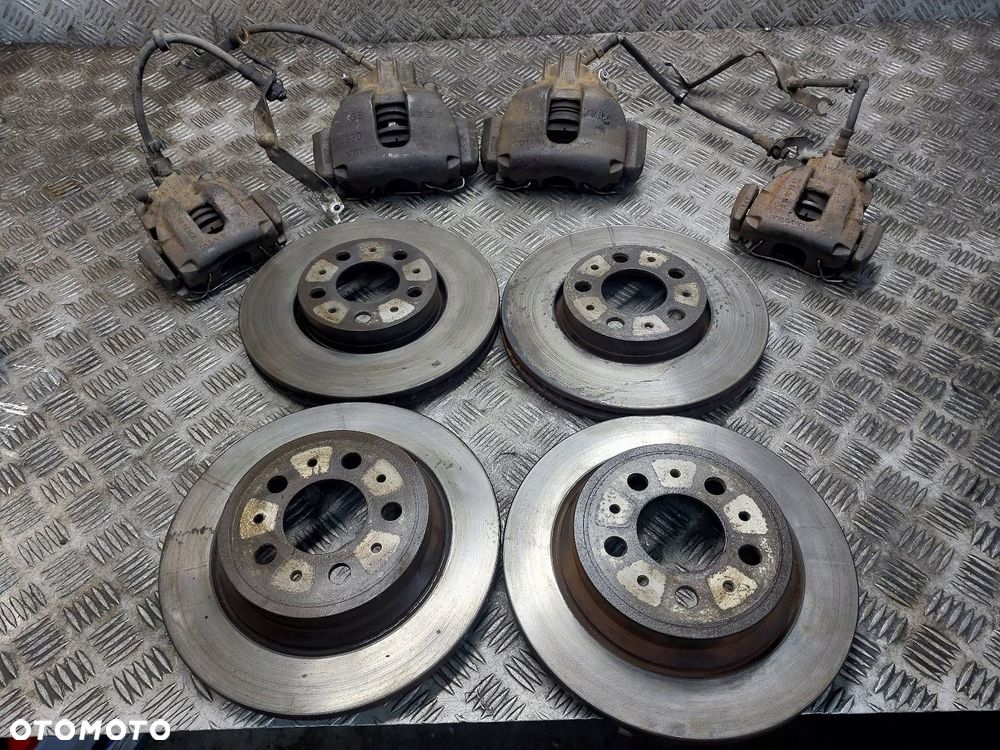 TARCZE HAMULCOWE TYŁ + PRZÓD + ZACISKI KOMPLET VOLVO S60 I 2.4 D5 - 1