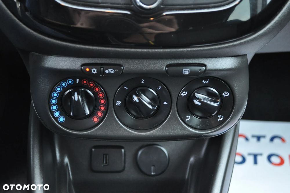 Opel Corsa 1.4 Color Edition - 28