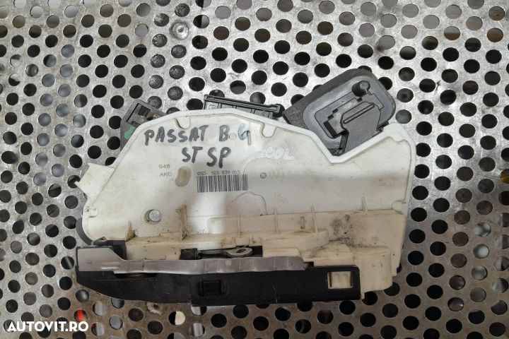 Broasca usa fata stanga 5E0837015 5E0837015 Volkswagen VW Passat B6 [ - 1