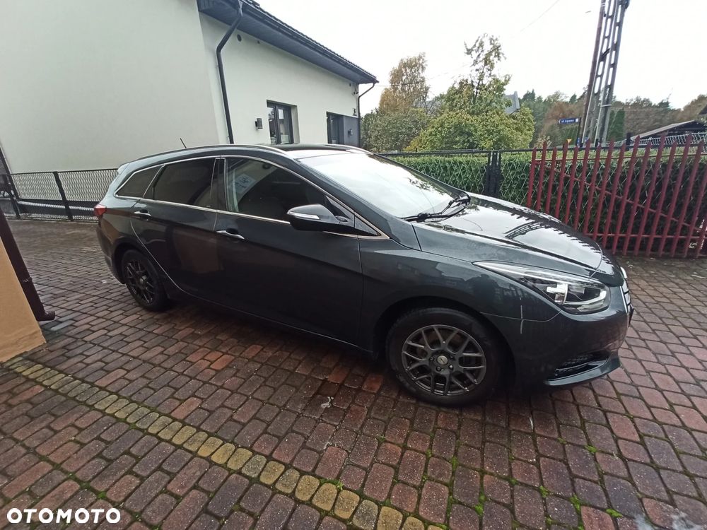Hyundai i40 1.7 CRDi Classic - 1