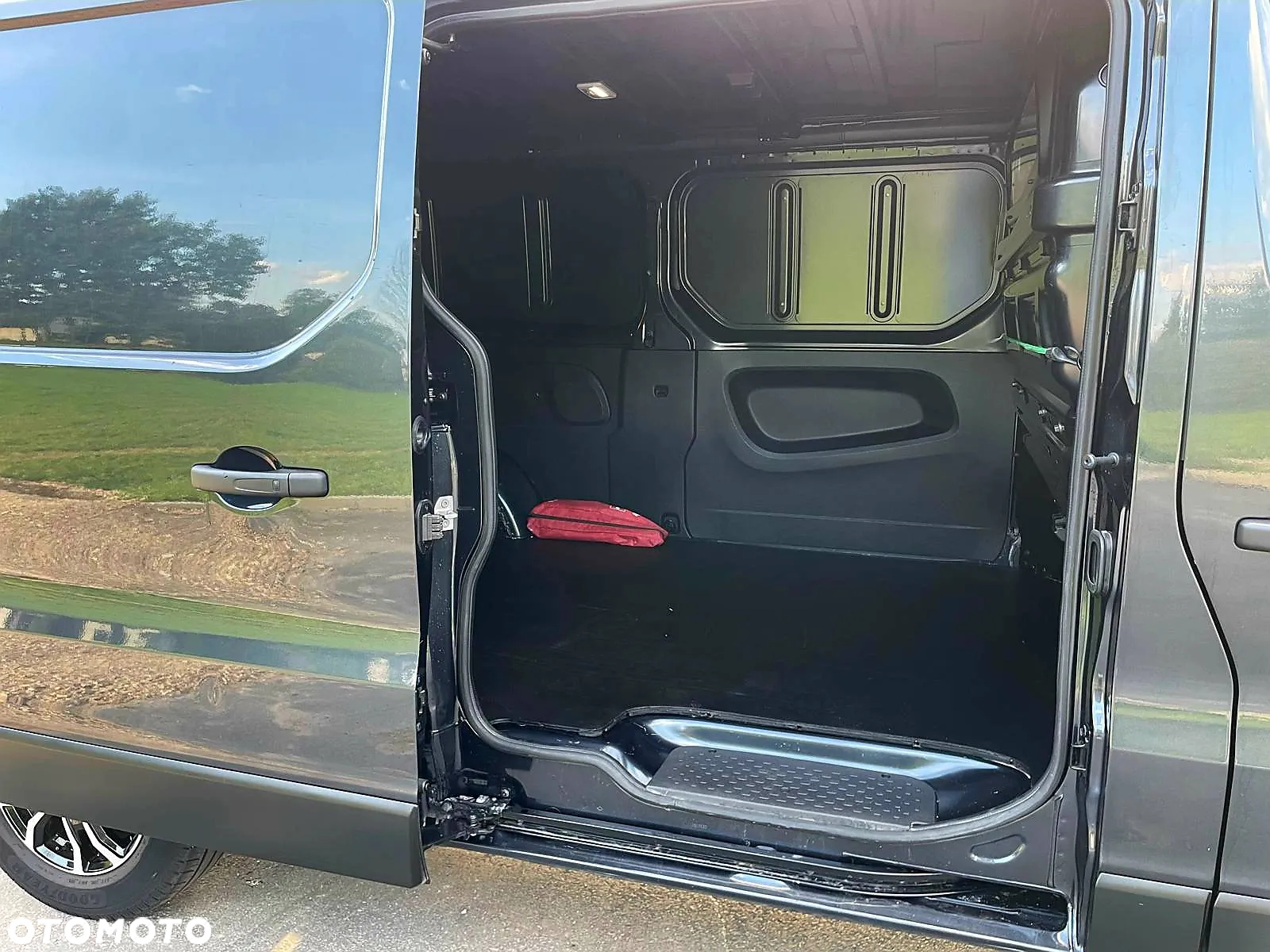 Renault Trafic - 8