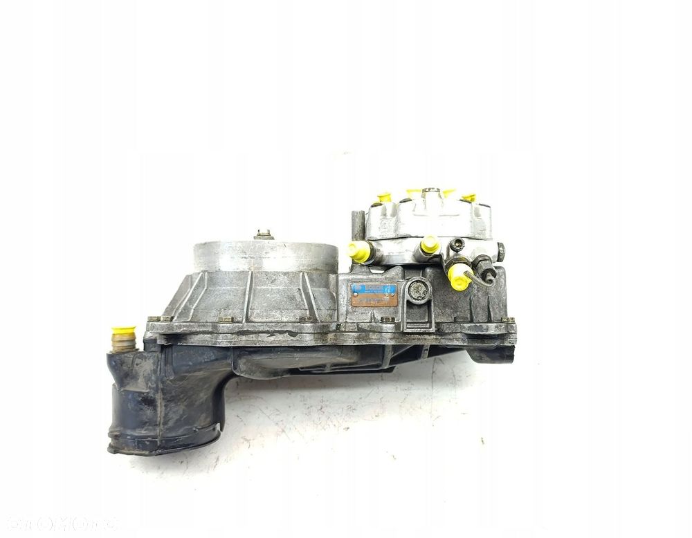 ROZDZIELACZ PALIWA MERCEDES W126 3.8 V8 0438120170 0438100111 - 2