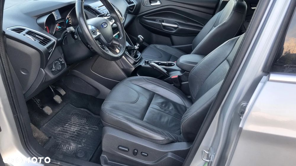Ford Kuga 2.0 TDCi 4WD Titanium Plus - 17