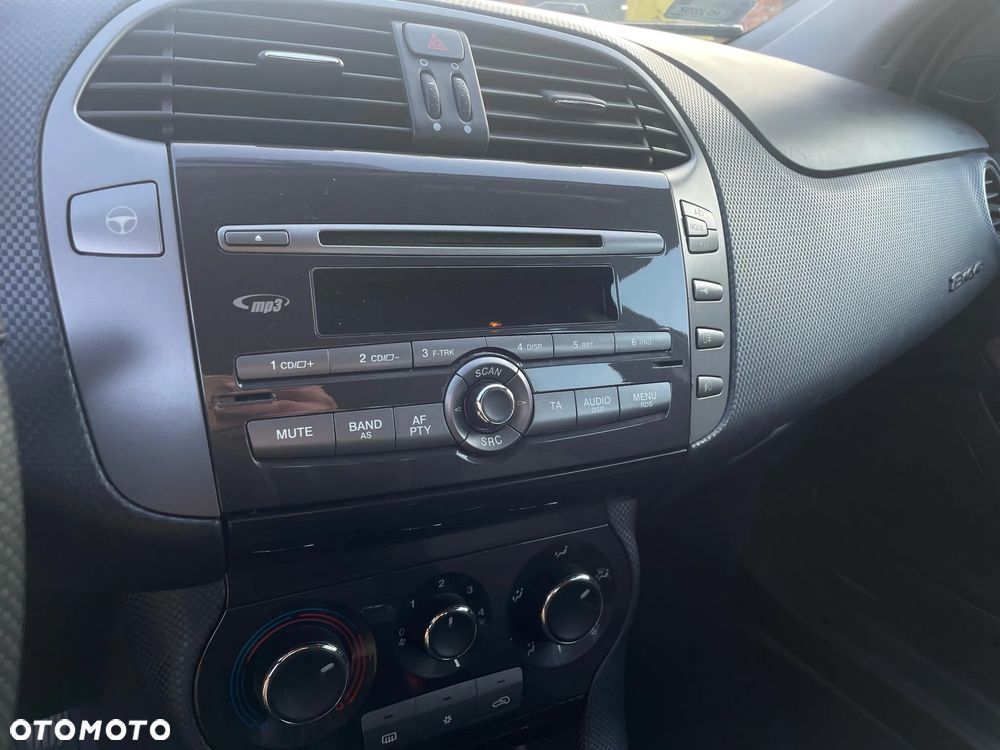 Fiat Bravo 1.4 T-JET 16V Dynamic - 26