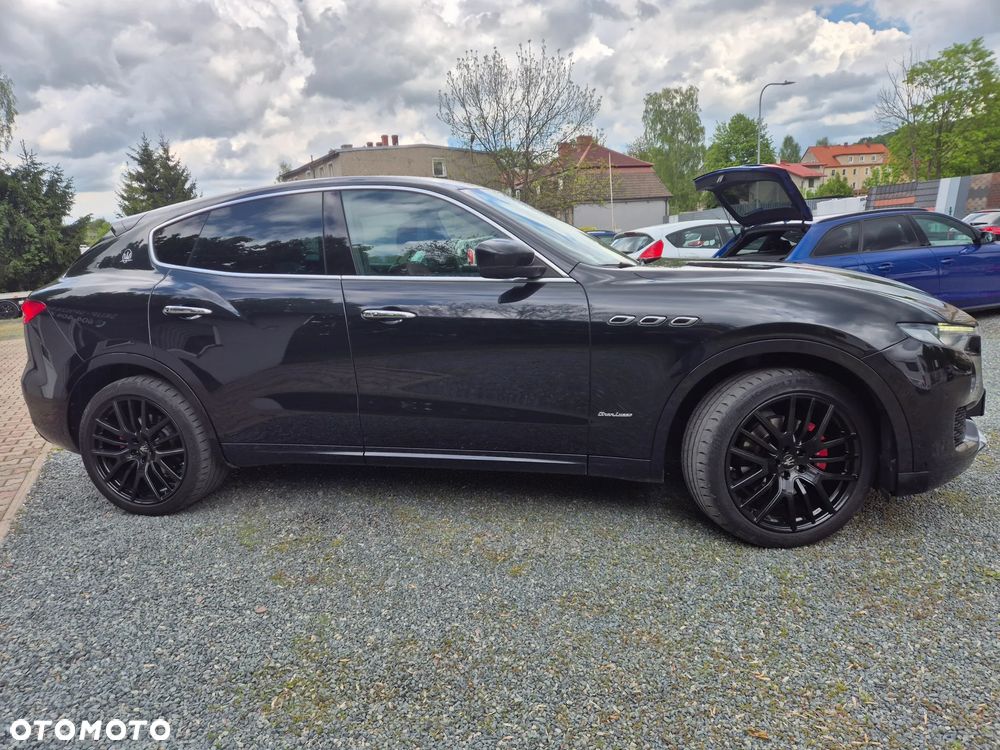 Maserati Levante Q4 GranLusso - 33