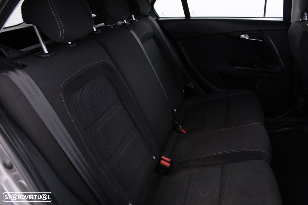 Fiat Tipo Station Wagon 1.6 M-Jet Lounge - 15