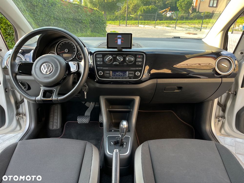 Volkswagen up! - 20