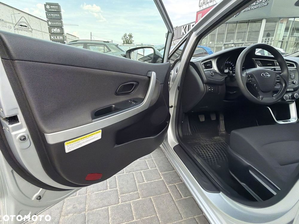 Kia Ceed 1.4 CRDi M - 10