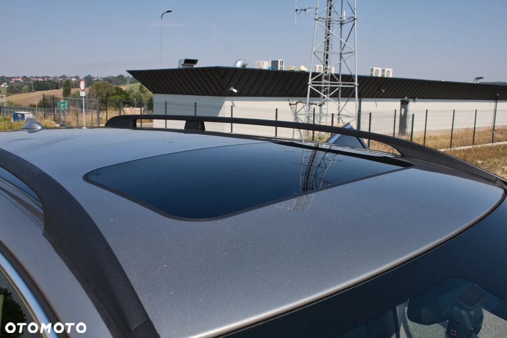 Volvo XC 70 3.2 AWD Summum - 34