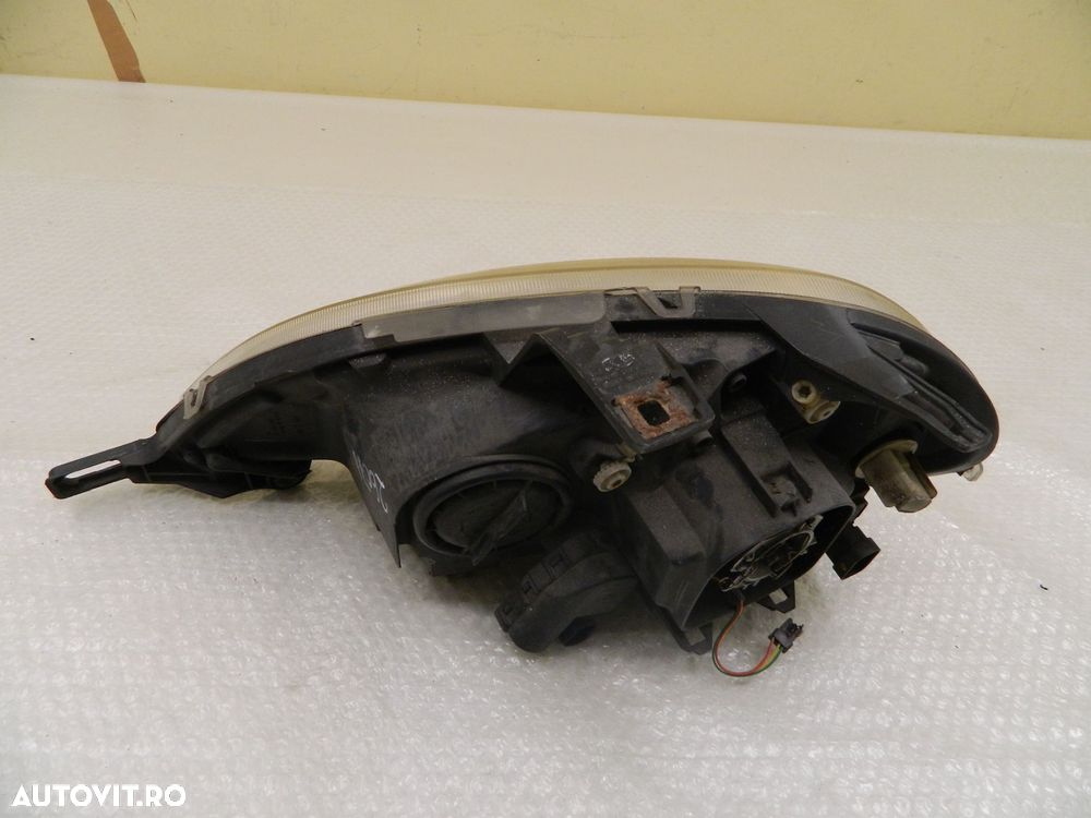 Far dreapta Mercedes ML W163 Xenon, 2002, 2003, 2004, 2005. - 5