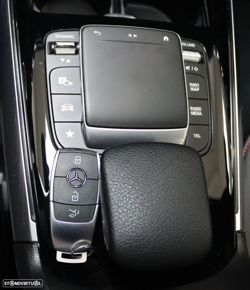 Mercedes-Benz B 250 e AMG Line - 31