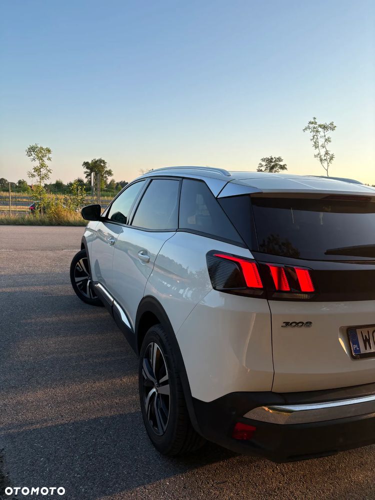 Peugeot 3008 1.6 PureTech GPF Allure S&S EAT8 - 6