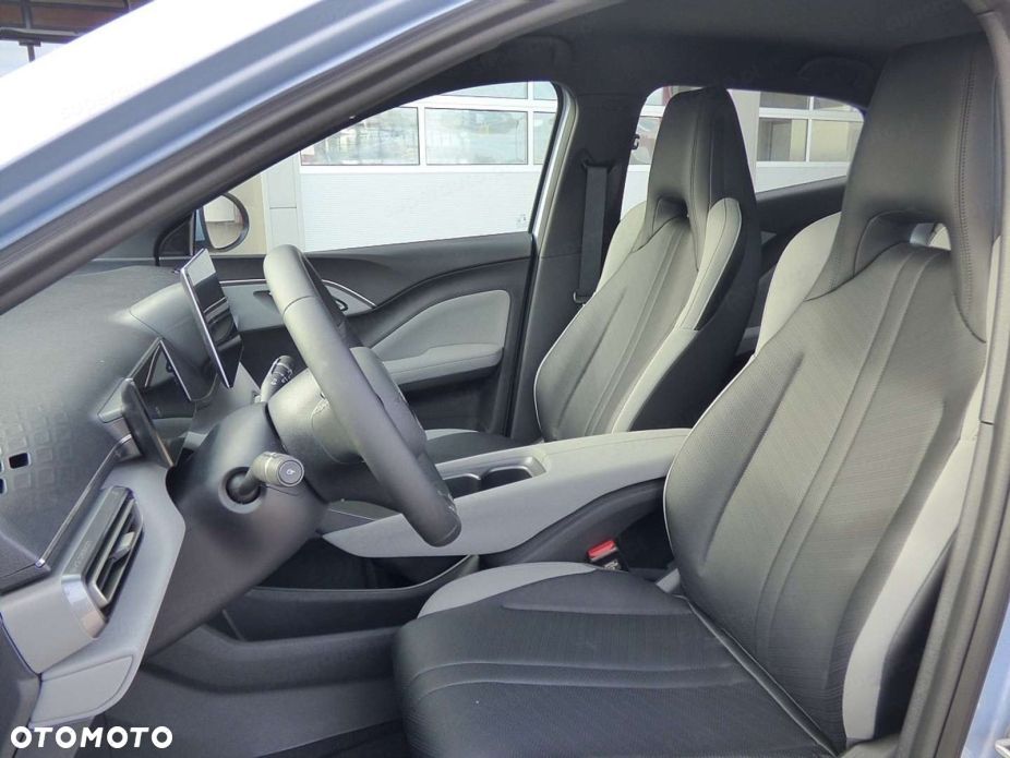 BYD Dolphin Surf - 10