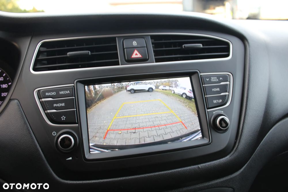 Hyundai i20 ver-1-0-t--gdi-trend - 30