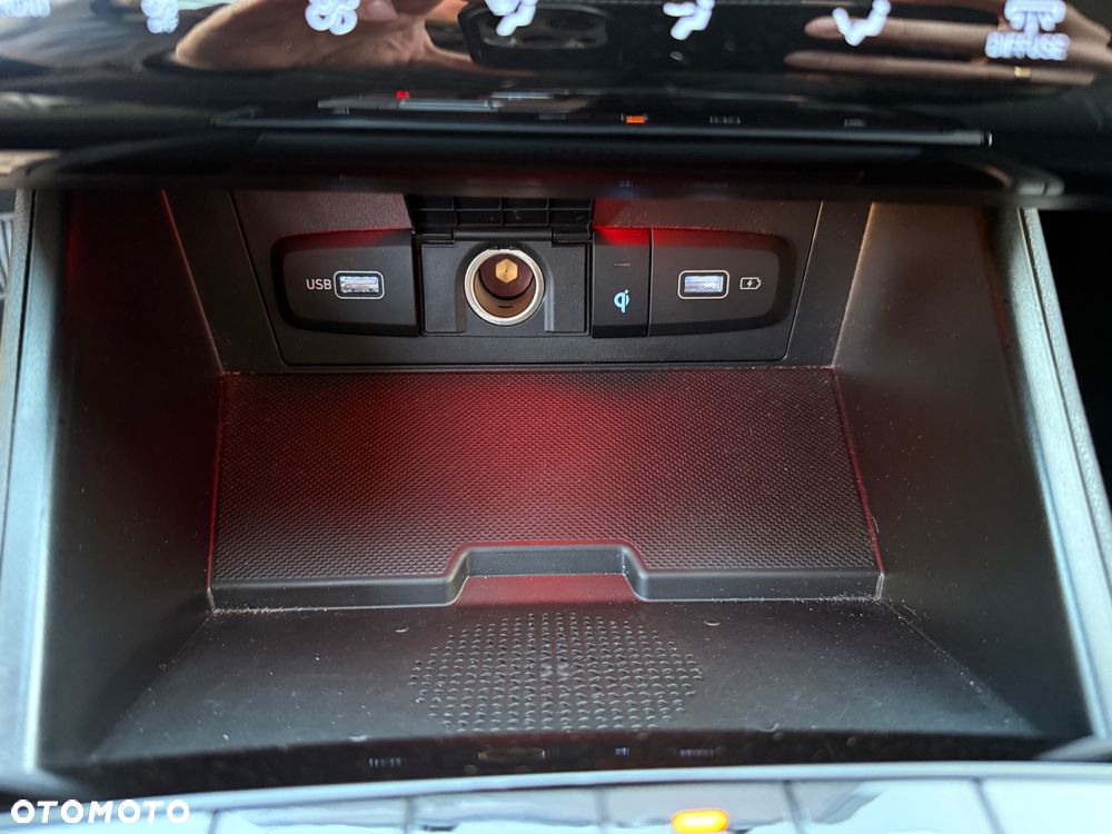 Hyundai Tucson 1.6 T-GDi HEV Platinum 2WD - 34