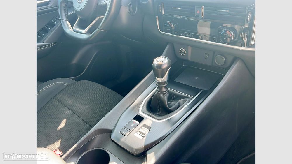 Nissan Qashqai 1.3 DIG-T Acenta - 23