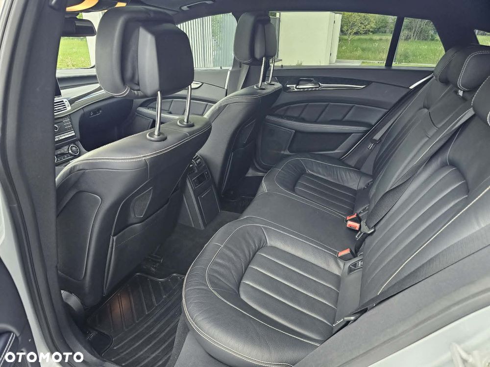Mercedes-Benz CLS 350 BlueTEC 4-Matic - 28