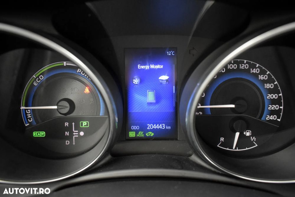 Toyota Auris 1.8 VVT-i Automatik Design Edition - 27