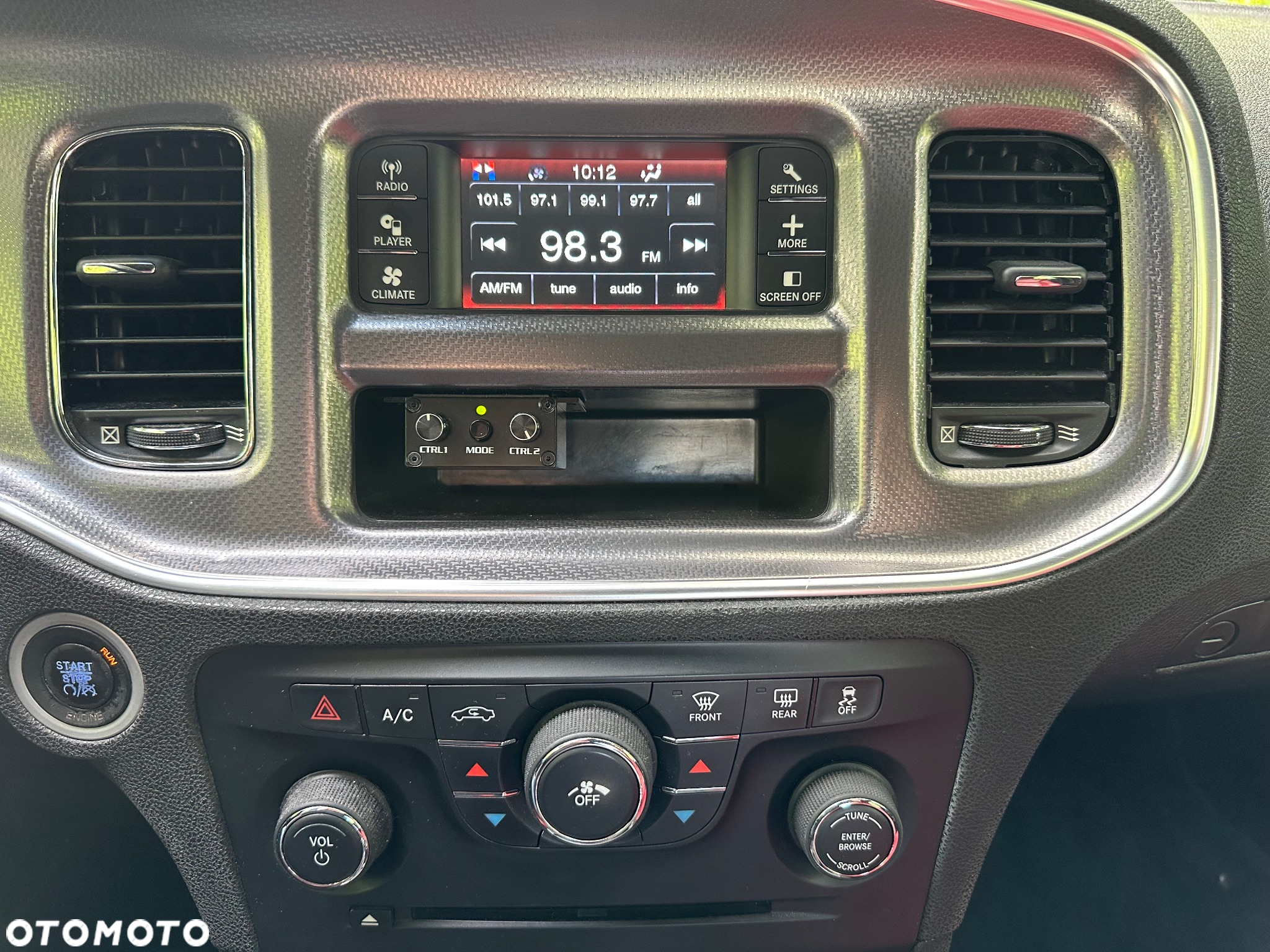 Dodge Charger 3.6 GT - 10