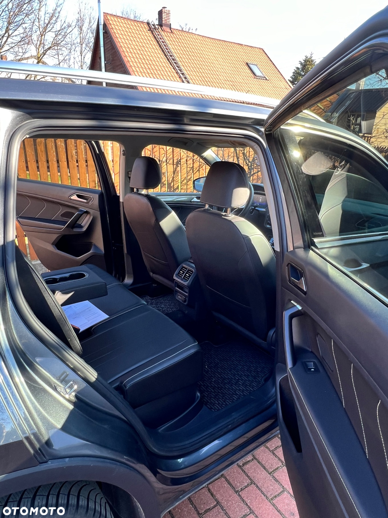 Volkswagen Tiguan 2.0 TSI 4Mot Elegance DSG - 9