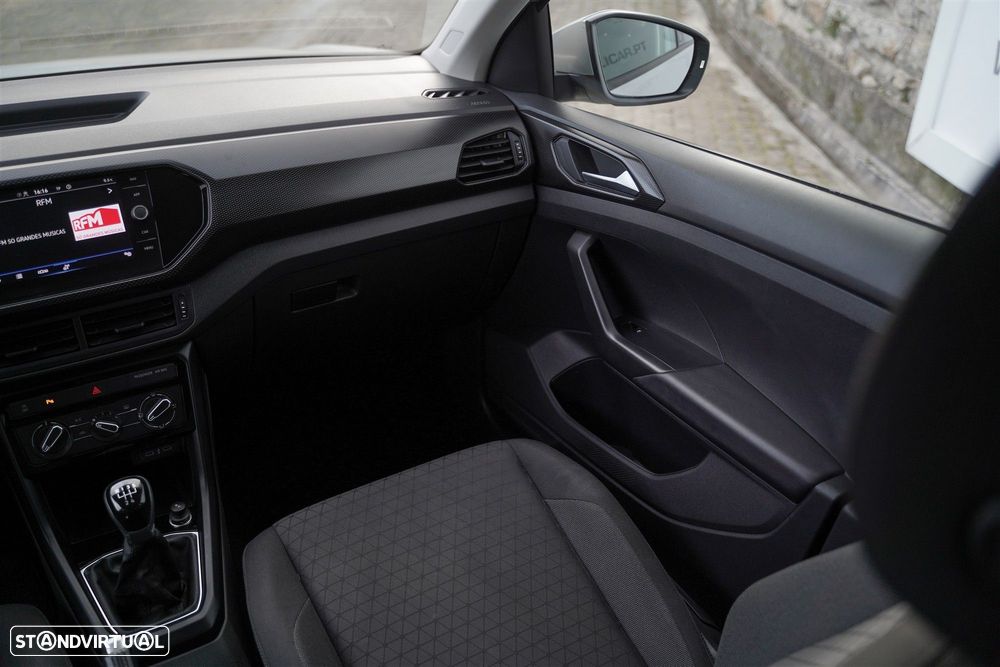 VW T-Cross 1.0 TSI BlackStyle - 26