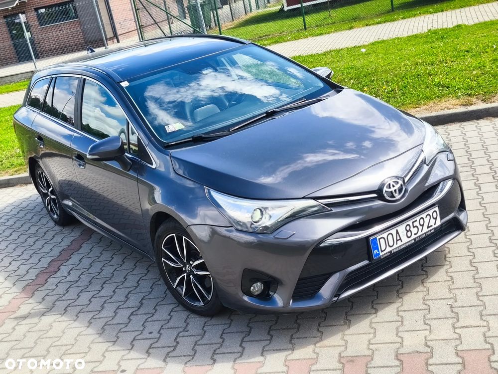 Toyota Avensis Touring Sports 2.0 D-4D Executive - 9