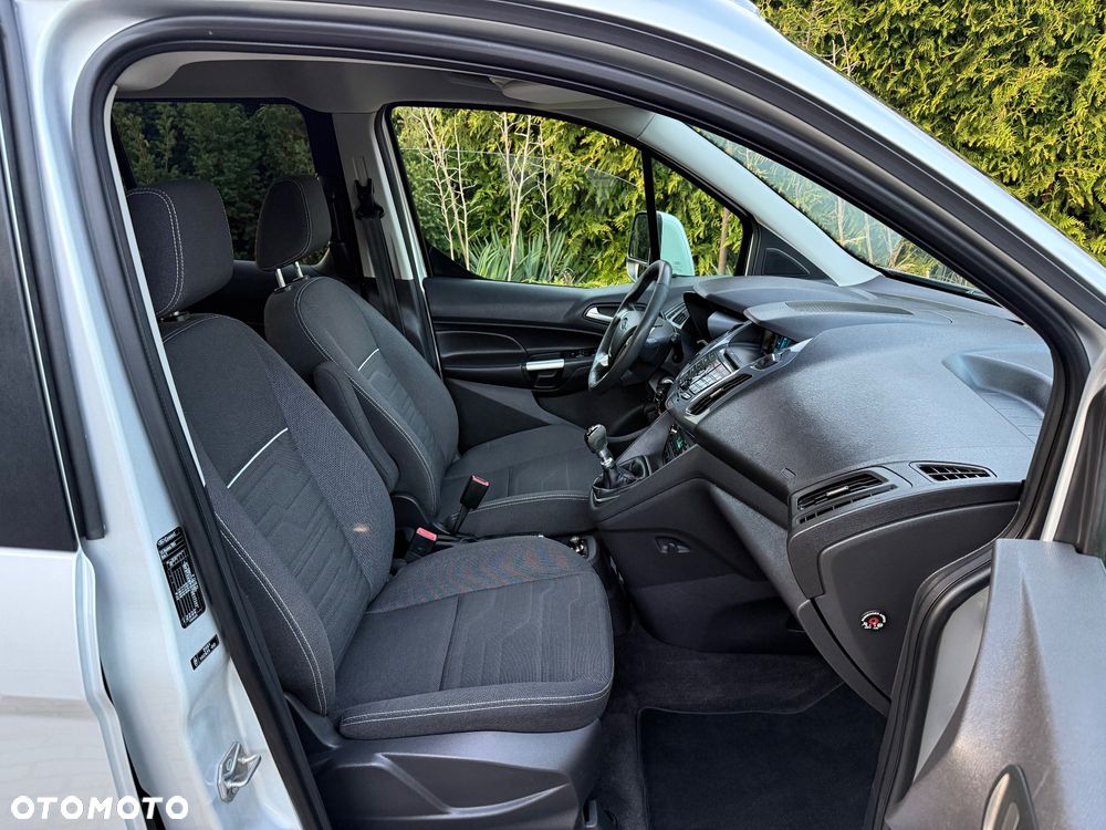 Ford Tourneo Connect 1.6 TDCi Titanium - 9