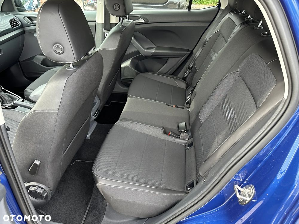 Volkswagen T-Cross - 23