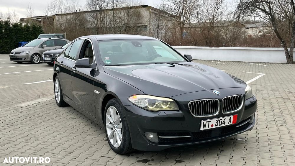 BMW Seria 5 520d - 5