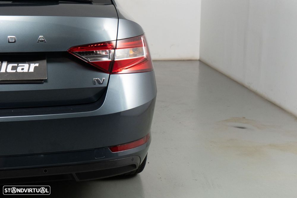 Skoda Superb 1.4 TSI iV Style DSG - 16