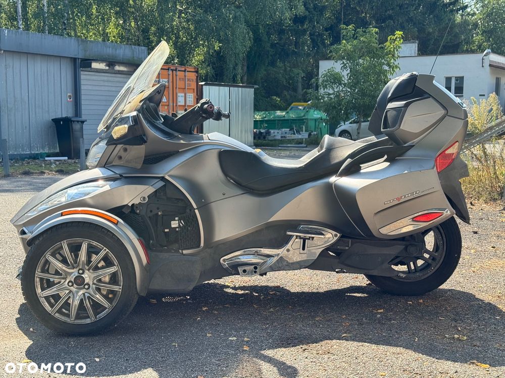 Can-Am Spyder - 5