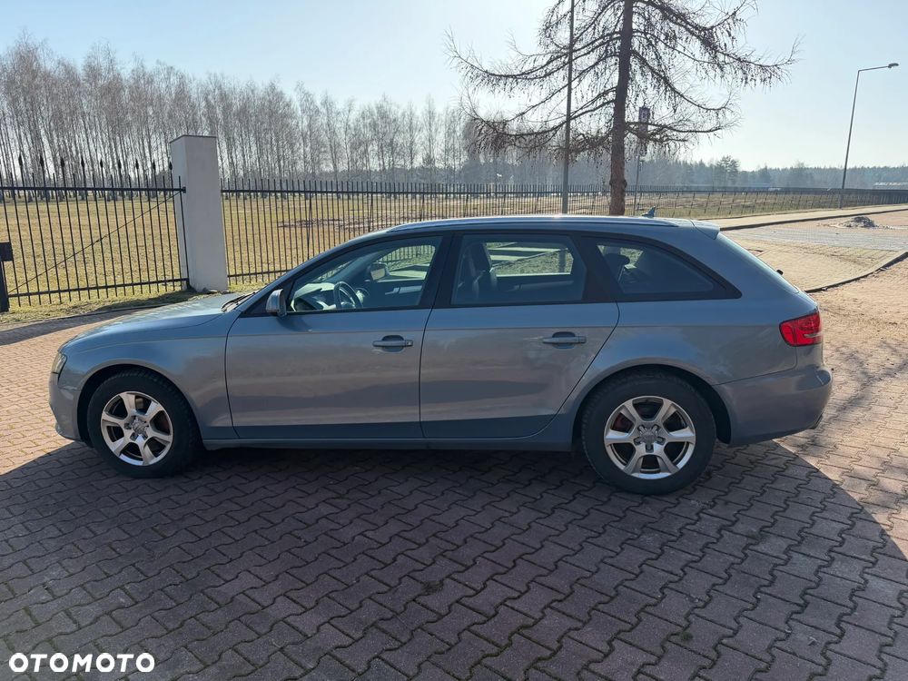 Audi A4 Avant 2.7 TDI DPF multitronic Ambition - 5