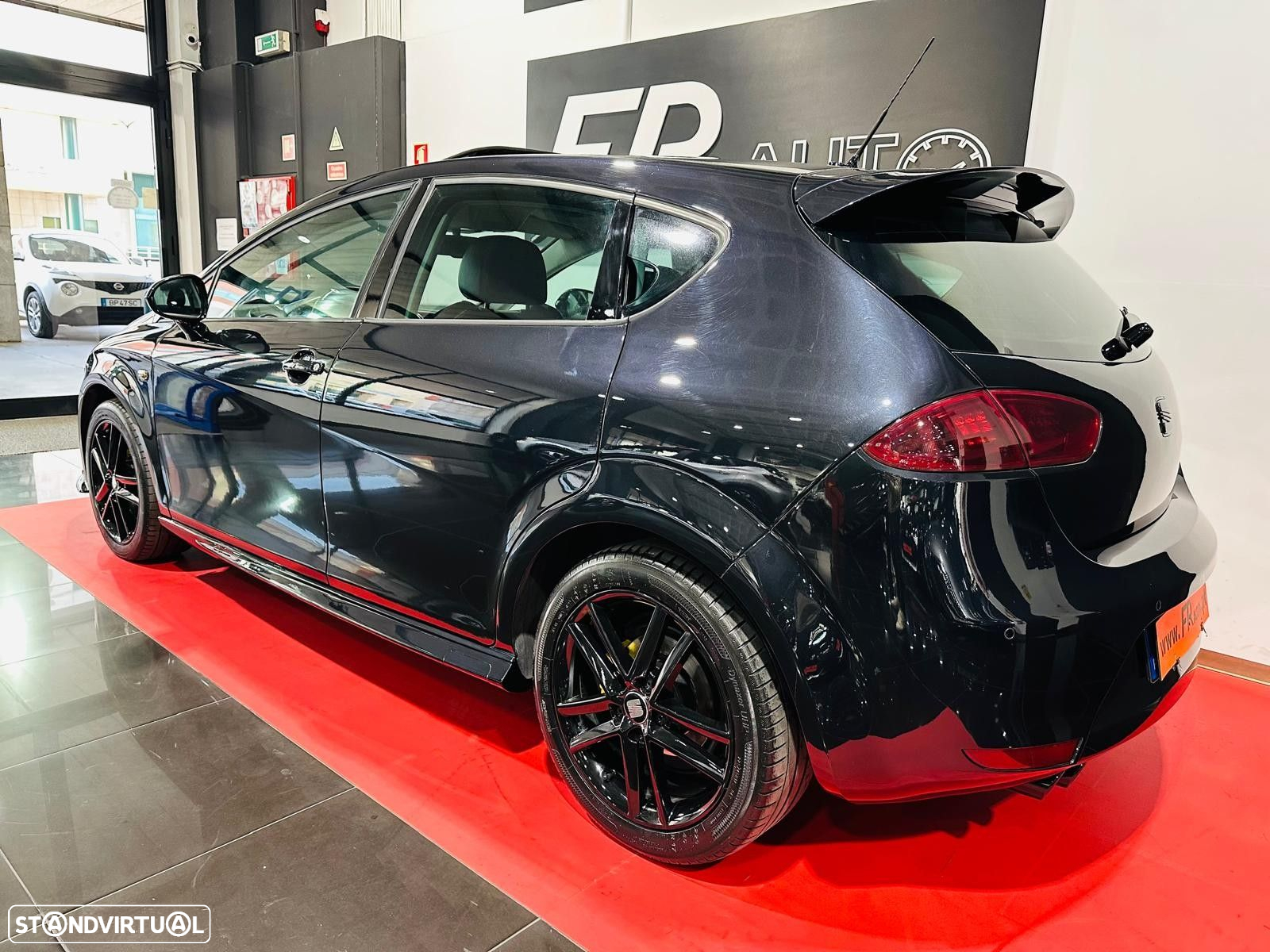 SEAT Leon 2.0 TDI FR DPF - 17