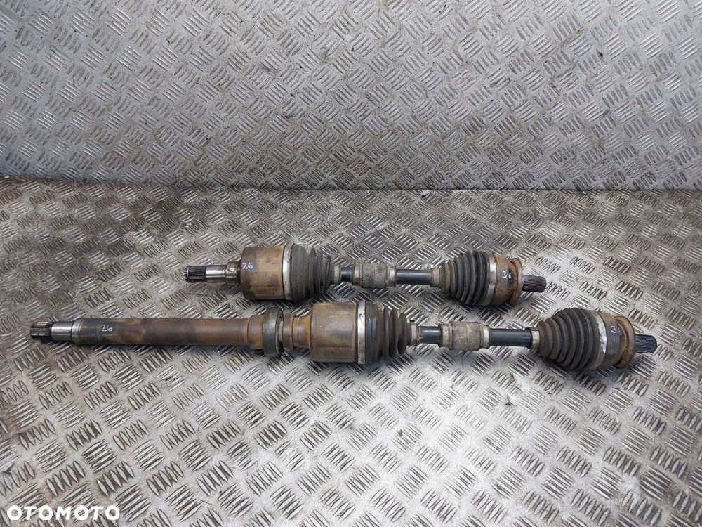 PÓŁOŚ LEWY PRZÓD + PRAWY PRZÓD 5B MAZDA 3 I BK 1.6 D KRÓTKA DŁUGA - 1