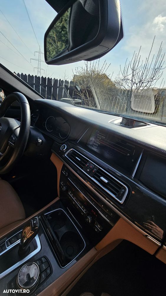 BMW Seria 7 750d xDrive - 5