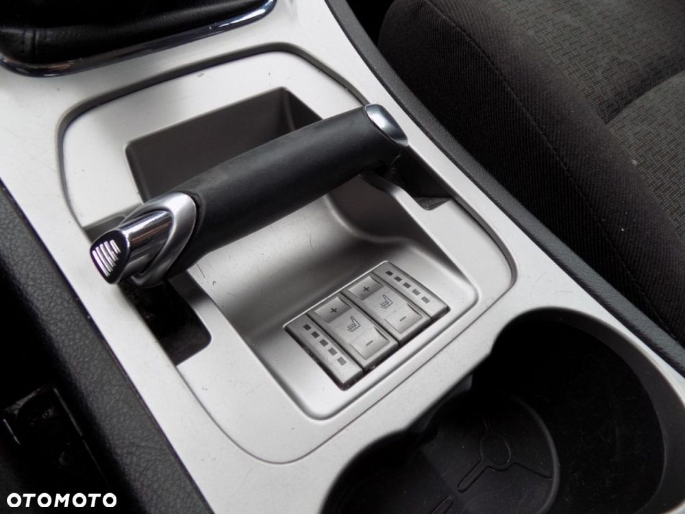 Ford S-Max - 13
