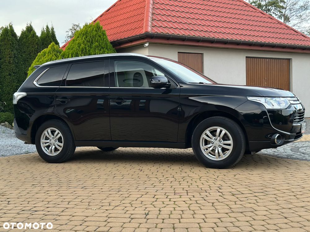 Mitsubishi Outlander - 14