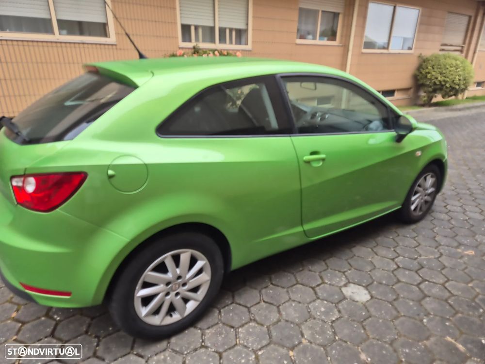 SEAT Ibiza 1.2 12V Reference - 4