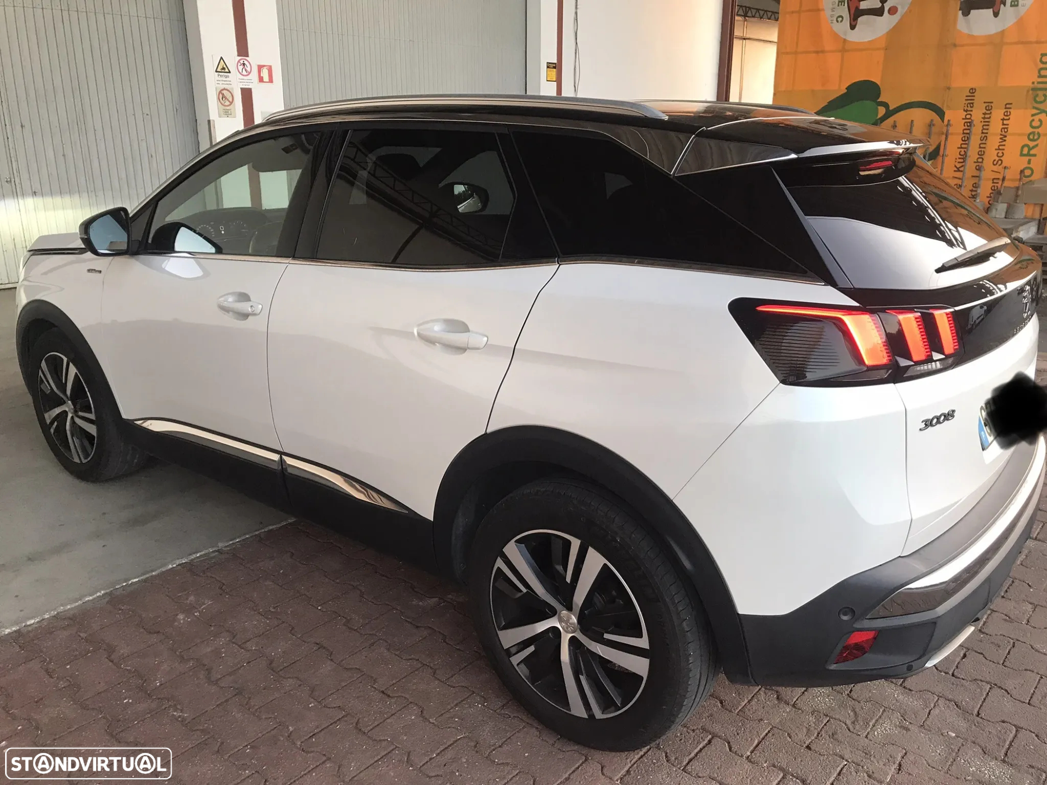 Peugeot 3008 PureTech 130 Stop & Start GPF Allure - 6