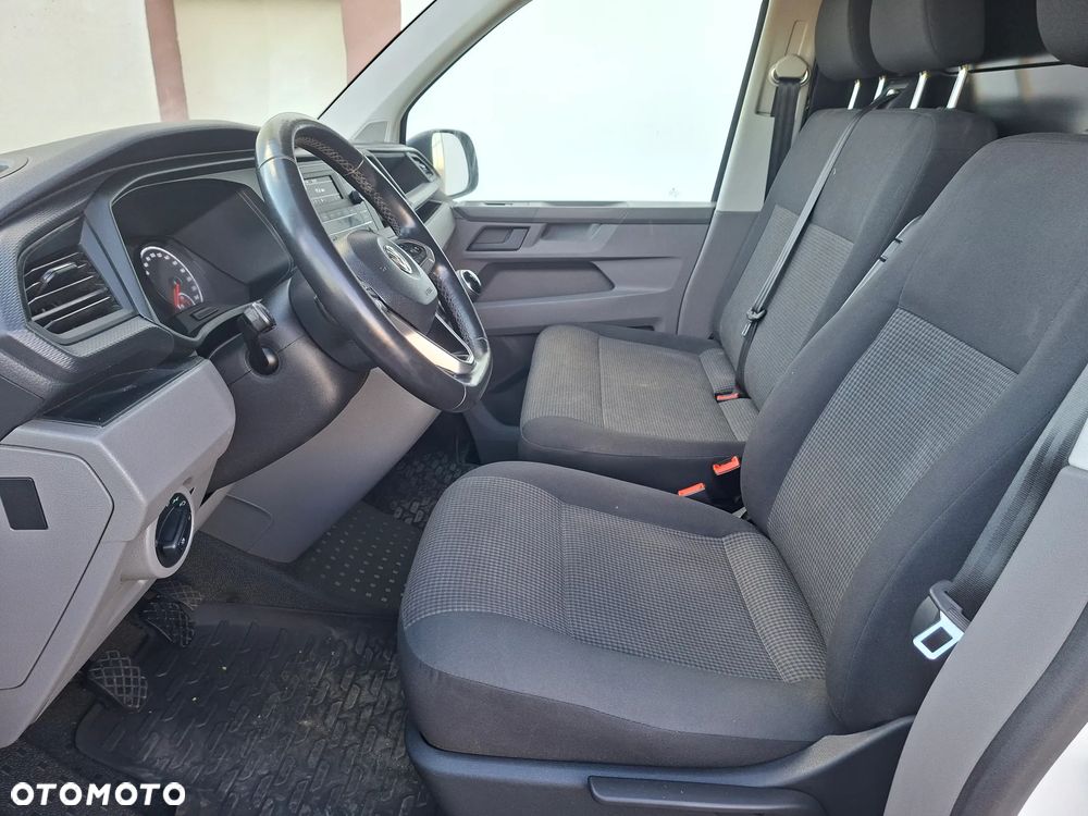 Volkswagen Transporter - 16