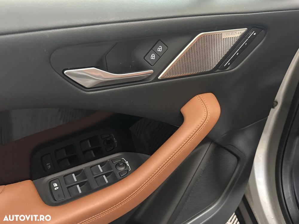 Jaguar I-Pace - 15