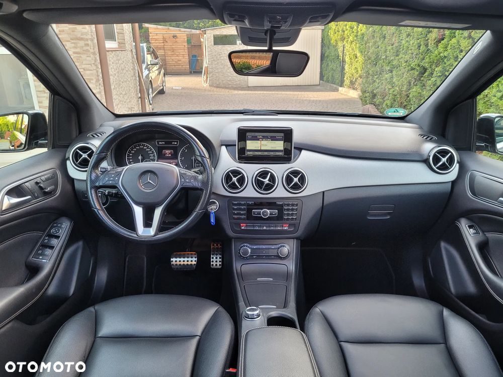 Mercedes-Benz Klasa B 180 CDI (BlueEFFICIENCY) 7G-DCT - 20