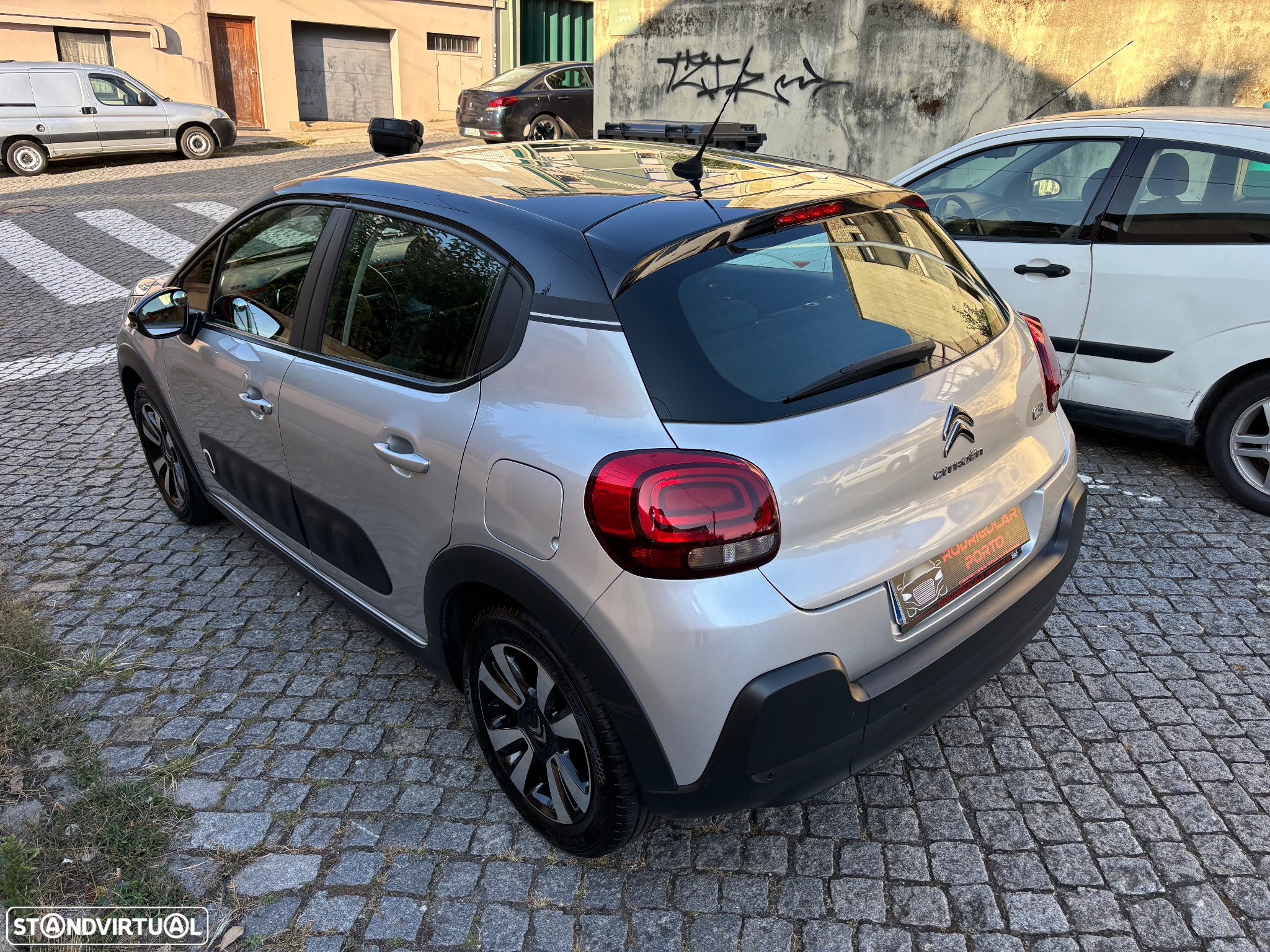Citroën C3 1.2 PureTech Origins - 4