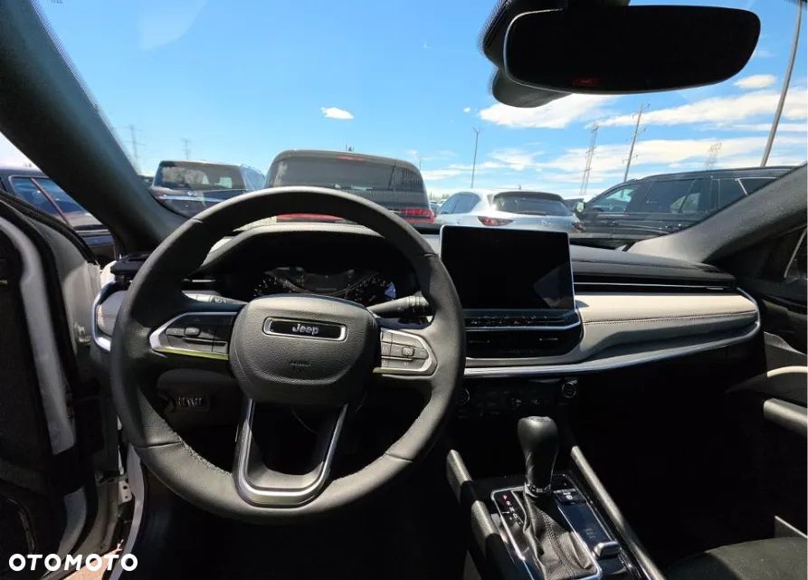 Jeep Compass - 9