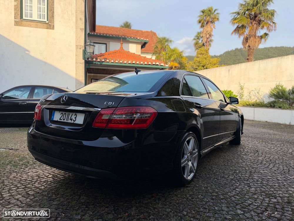 Mercedes-Benz E 250 CDI Avantgarde BlueEfficiency — fotografia 3