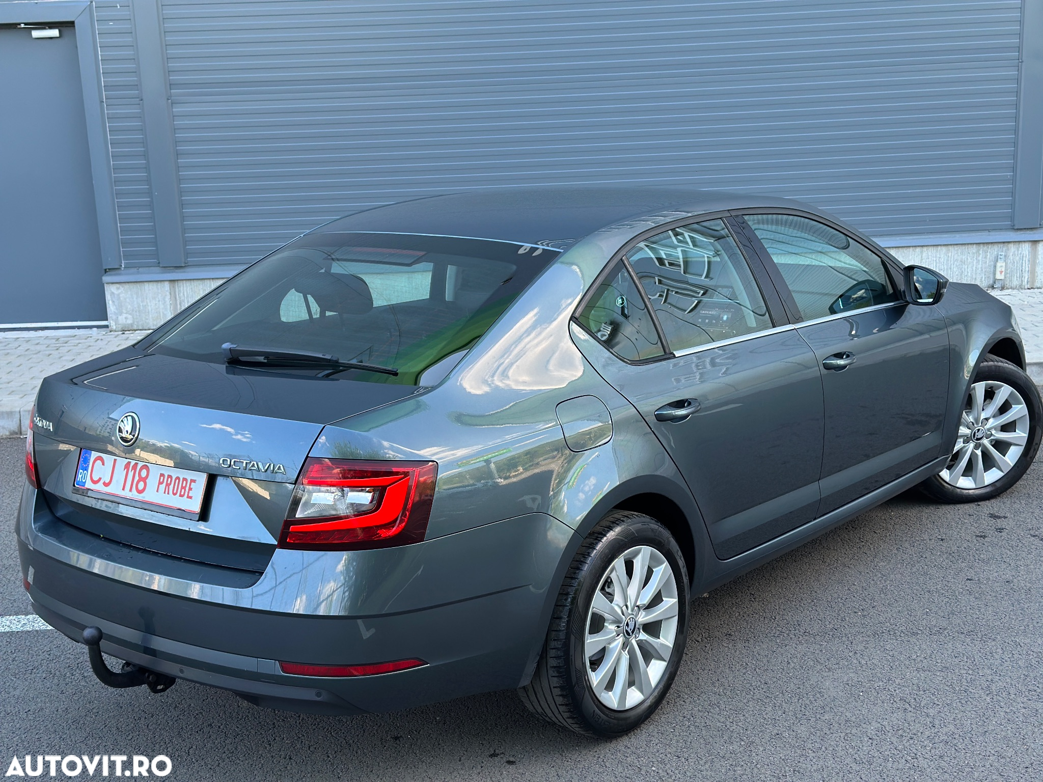 Skoda Octavia 2.0 TDI DSG Style - 21