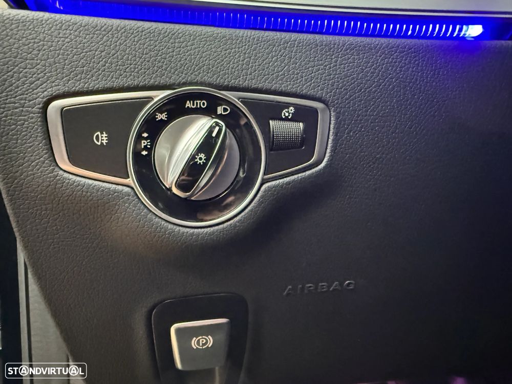 Mercedes-Benz E 300 de 9G-TRONIC AMG Line - 14