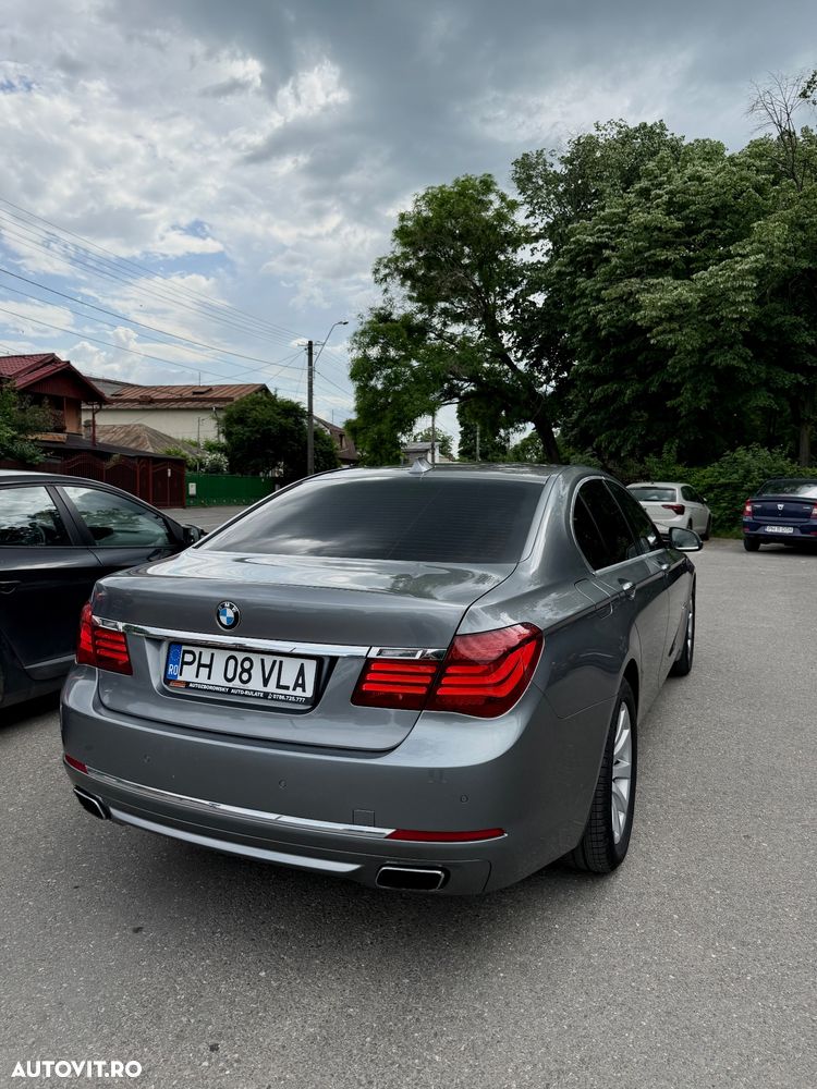 BMW Seria 7 740d xDrive - 3